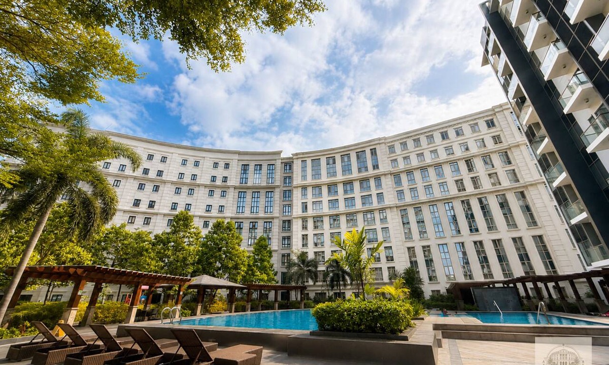 Pasay Condo | Thoughtfully designed studio at 81 Newport Pool & Gym Walk to NAIA T3