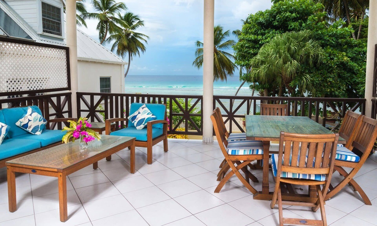 Hastings Villa | Three Bedroom Apartment on the Beach