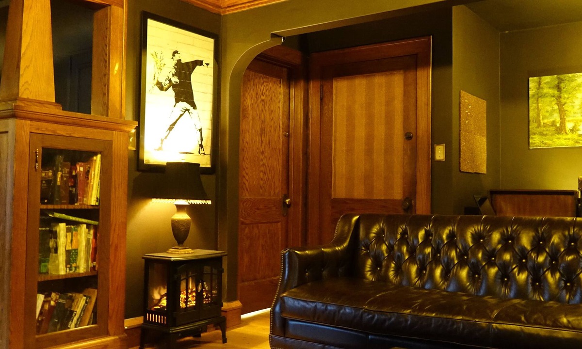 Riverwest House | Three Bedroom Upper