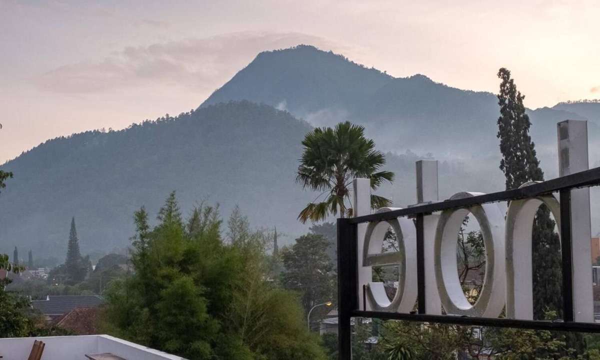 Sidomulyo Hotel | Three Eight Front One Boutique Batu