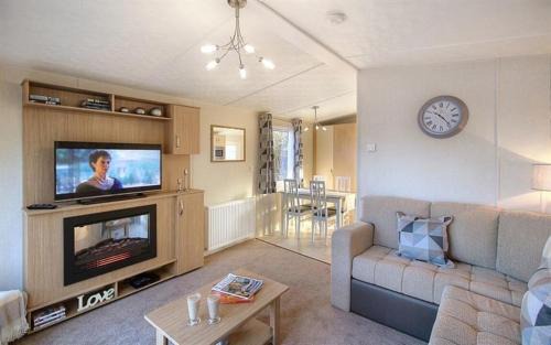 Balminnoch Resort | Three Locks Heron View 66 Modern 3 Bed with Wifi and Loch View