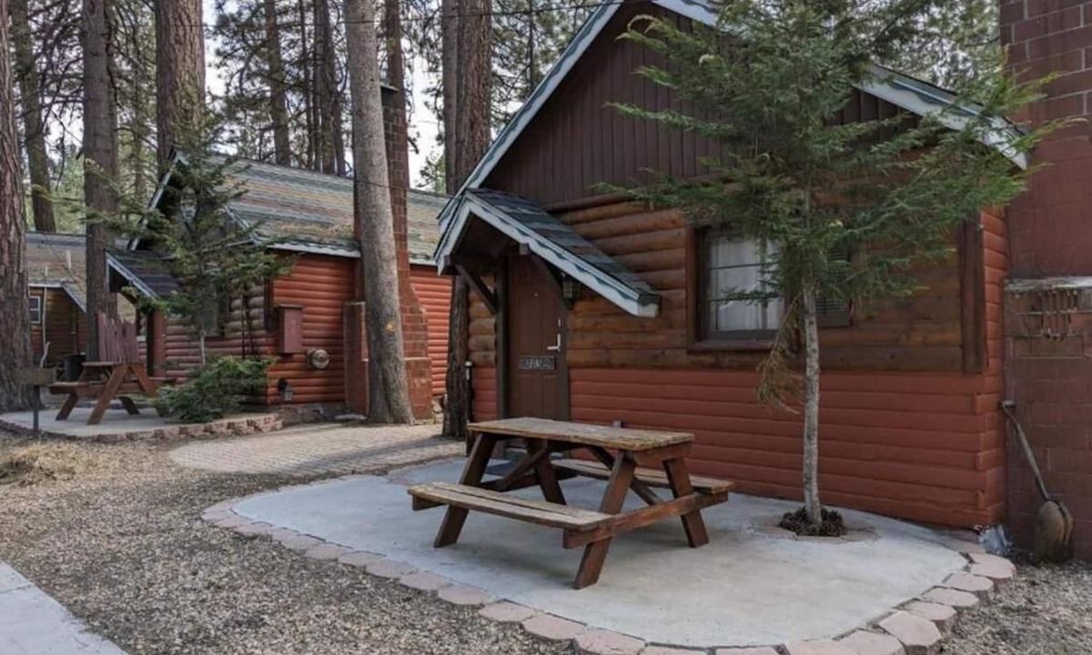 Boulder Bay Hotel | Three Pines Cabins Lodge