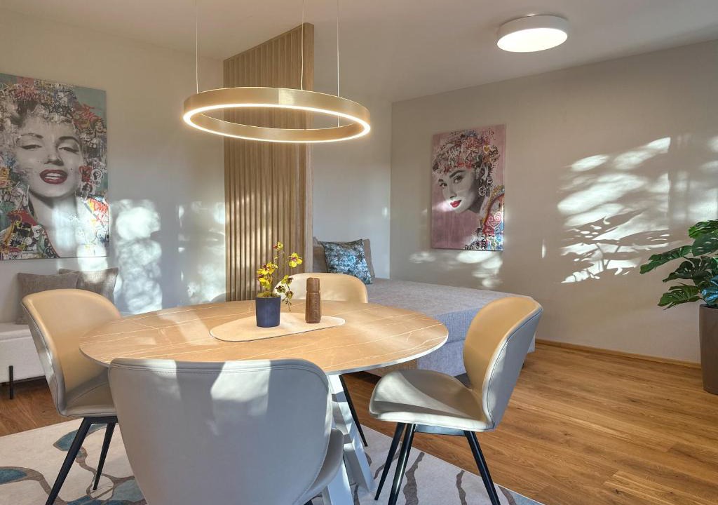 Seekirchen Markt Apartment | "THREE" - Premium Apartments Seekirchen, modern, zentral gelegen