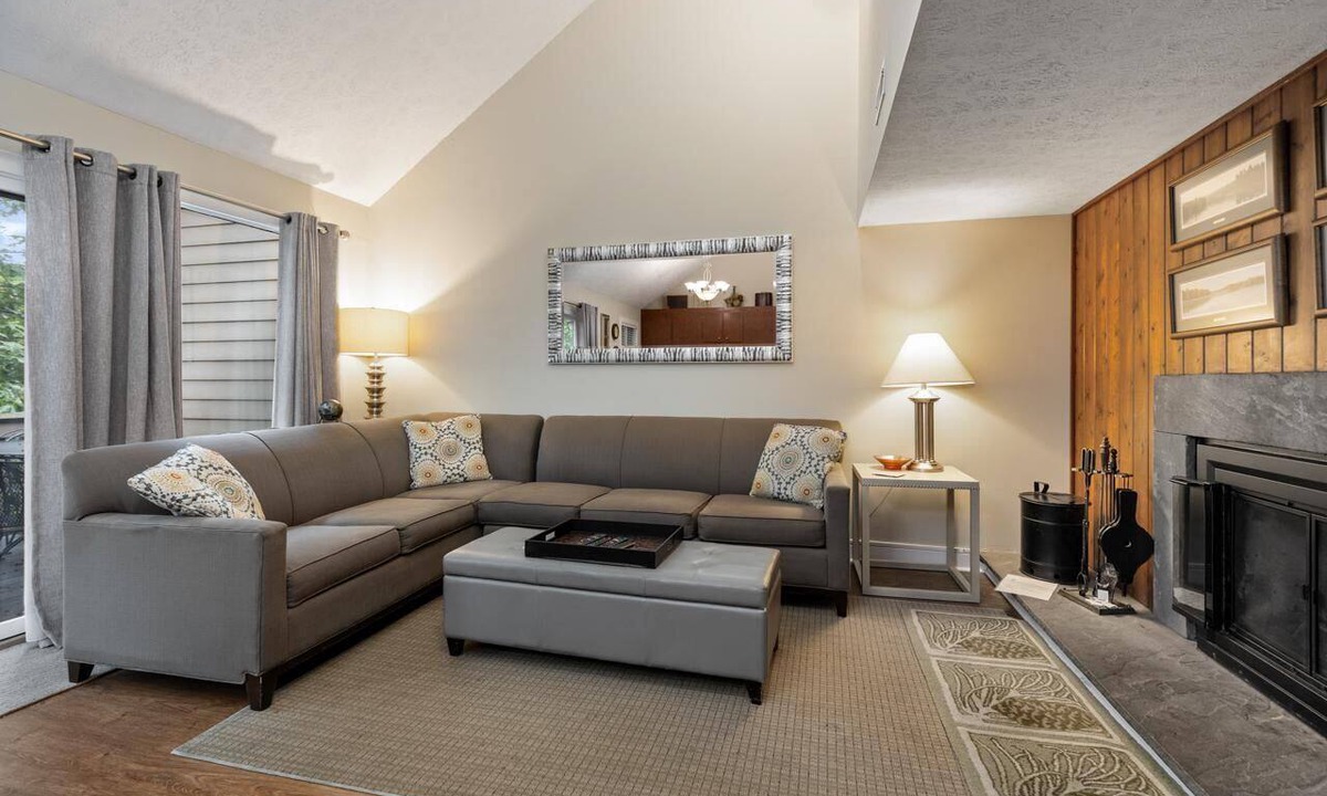 Wintergreen Condo | Three Ridges 15 with Wintergreen Advantage