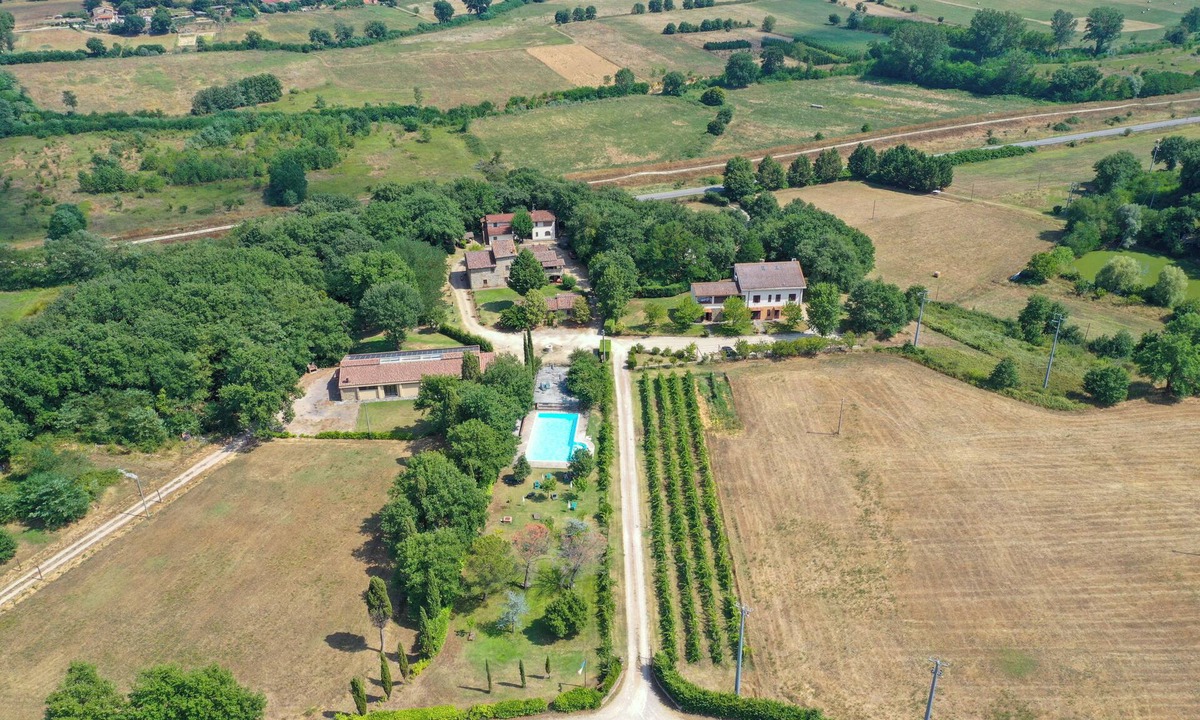 Bucine Apartment | Three-room Apartment on the Outskirts of Chianti