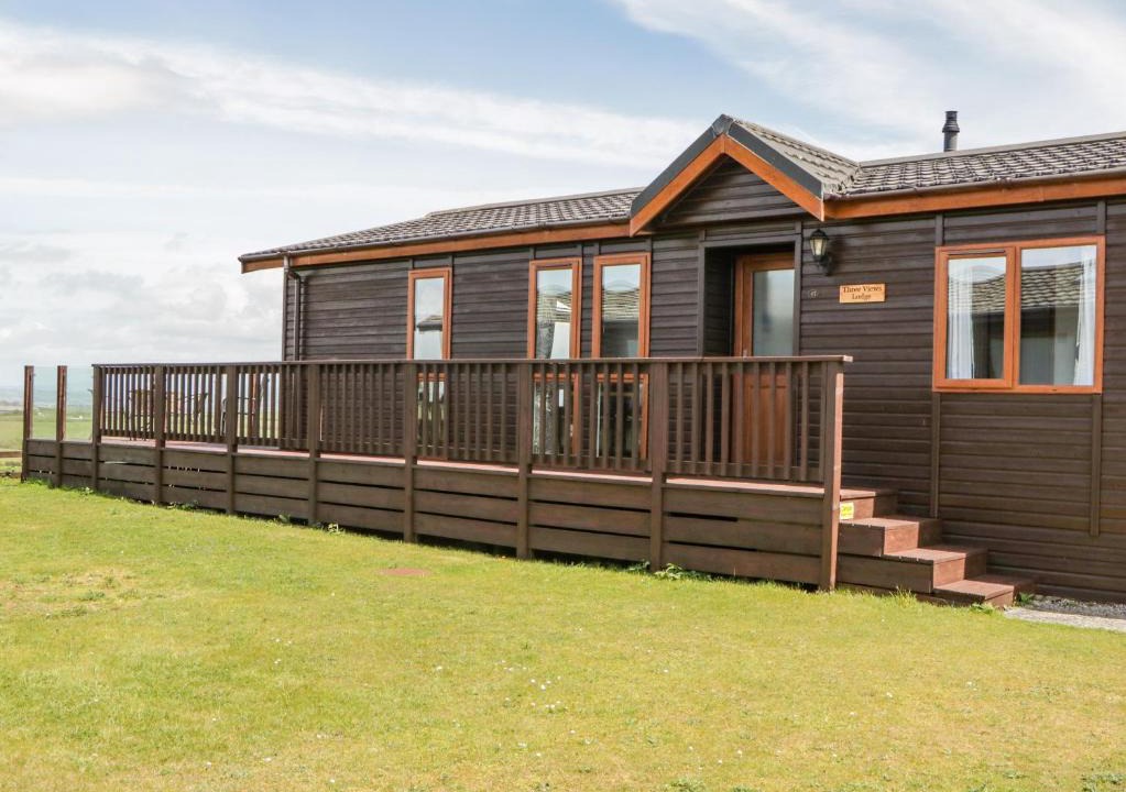 Saint John House | Three Views Lodge