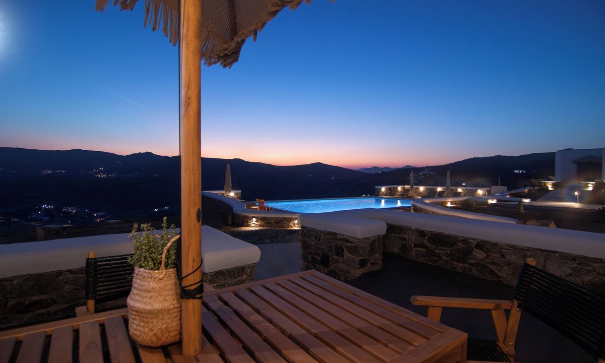 Paraga House | Thronos Suites