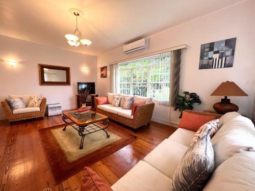 Lower Carlton House | Thunder Bay Beach Houses - by ZenBreak