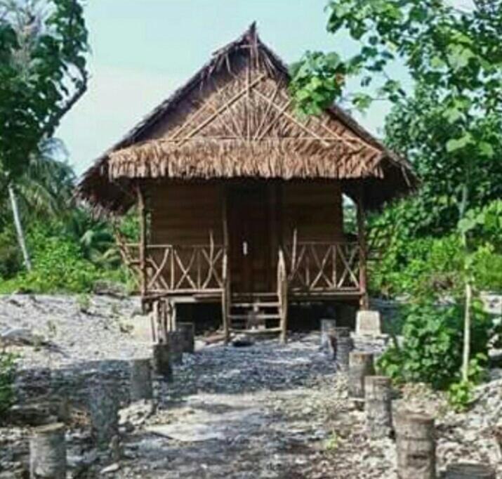 South Pagai Hostel | Thunders Surf Camp Pagai