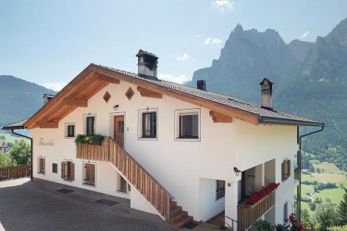 Castelrotto Apartment | Thusnelda Apartment D