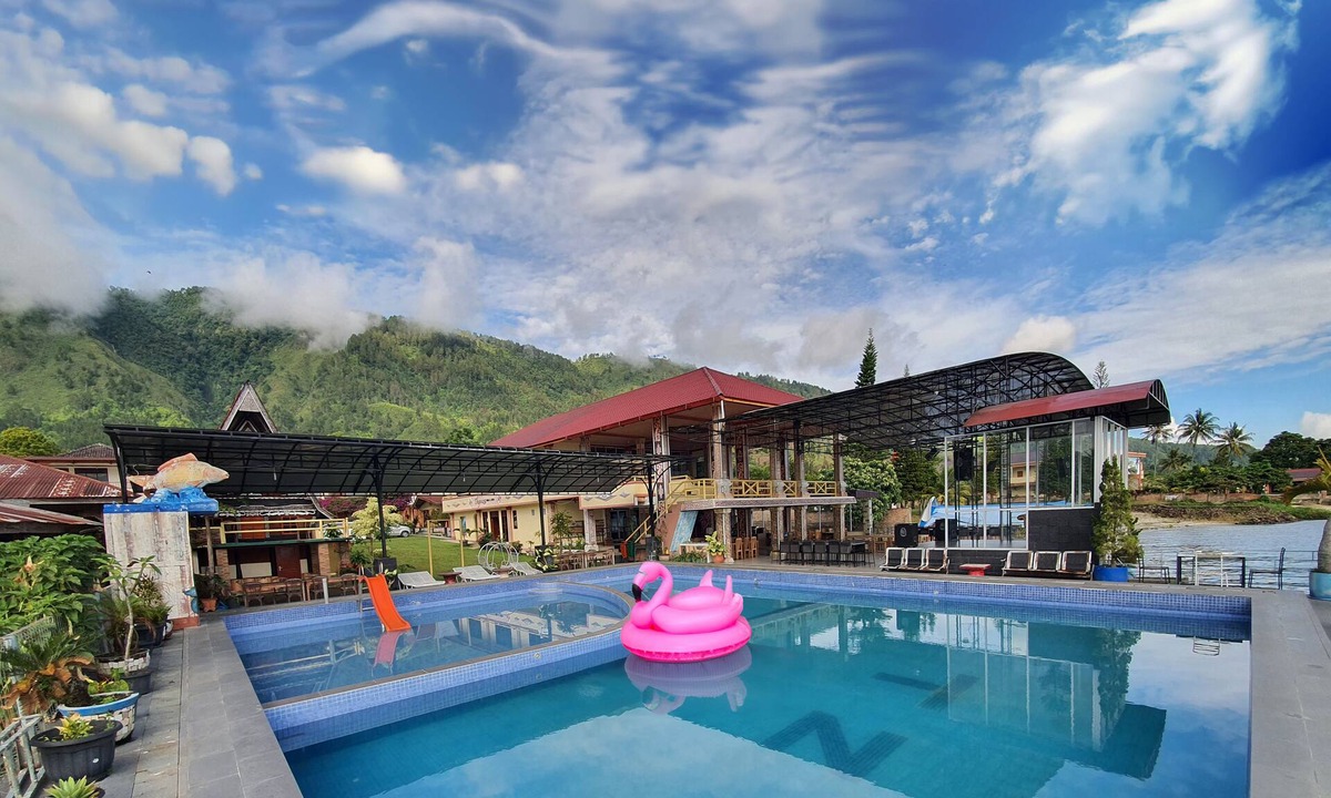 Simanindo Hotel | Thyesza Hotel