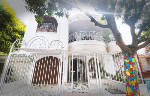 Comuna 3 House | Tia Chela hostel