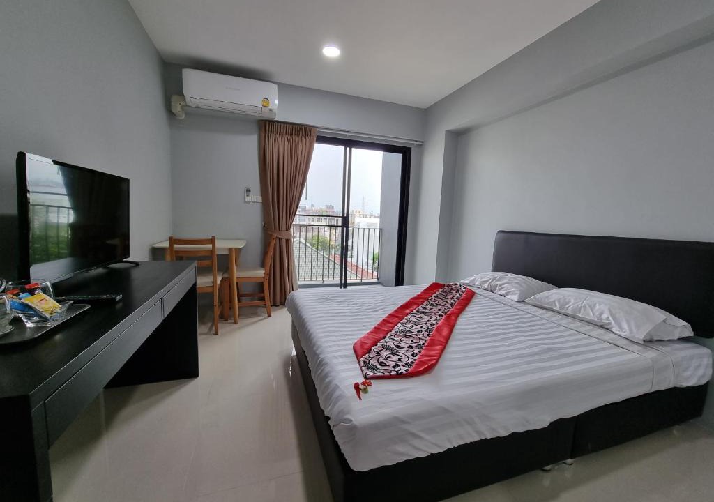 Chom Phon Apartment | Tiara Place