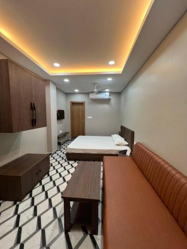 Jalpaiguri Hotel | TIC ROOMS