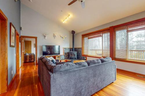 Timber Cove House | Timber Haven