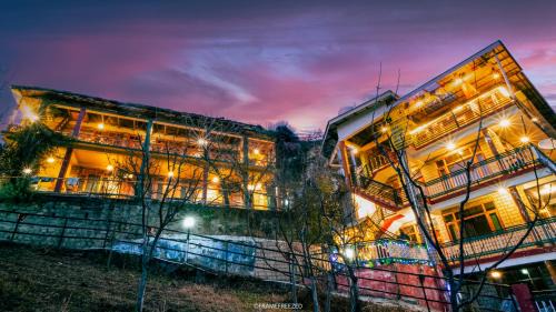 Old Manali Cabin | Timberwolves Manali
