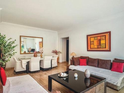 Hivernage Apartment | Timeless Hideaway