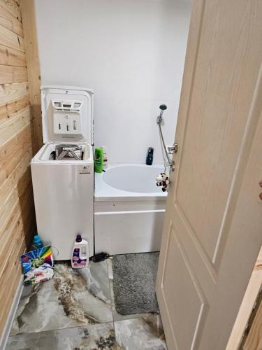 Pangarati Apartment | Tiny Green House