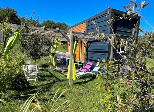 Engravies House | Tiny House Bohème