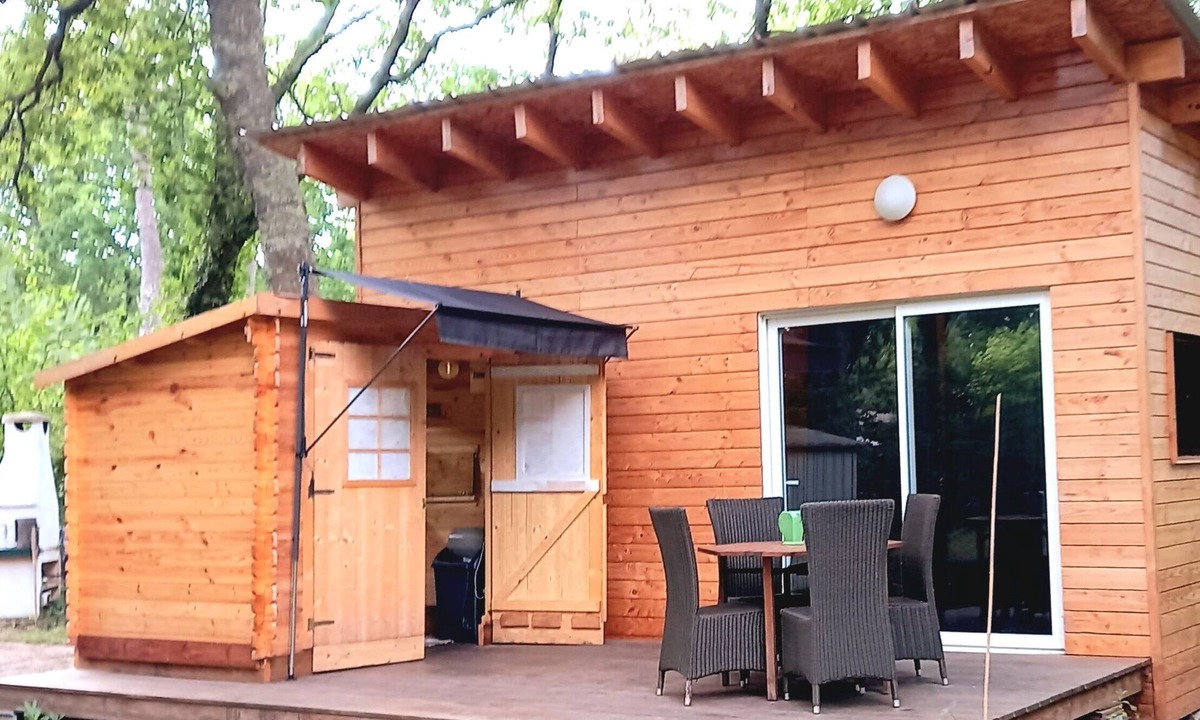 Vensac Ski Chalet | Tiny House Dans les Bois à 10 Minutes de L'océan