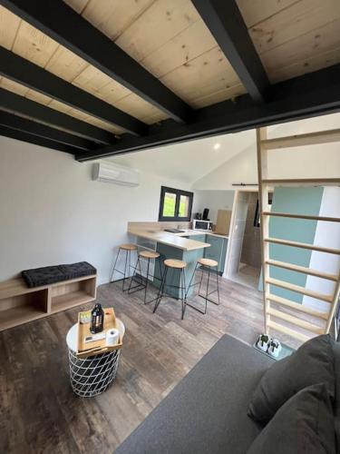 Bromont Ski Chalet | Tiny House L’œil des Dômes