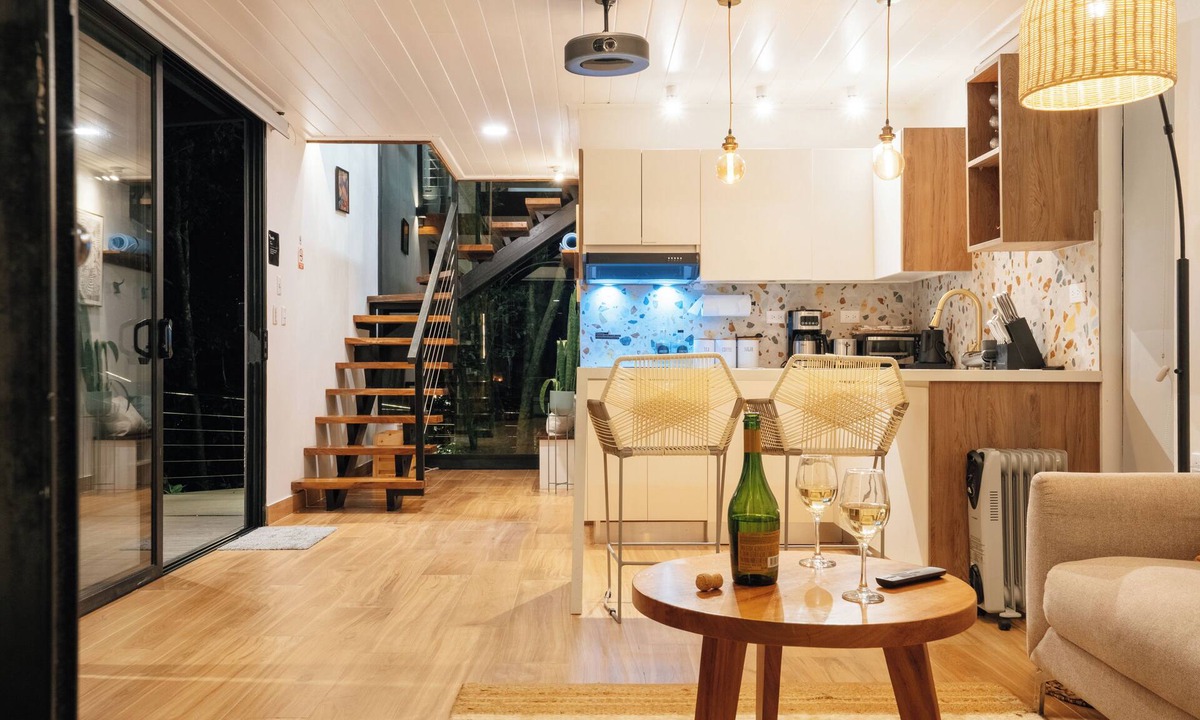 Sierra Cabin | Tiny House in the Cloud Forest, Hot Tub & Fireplace