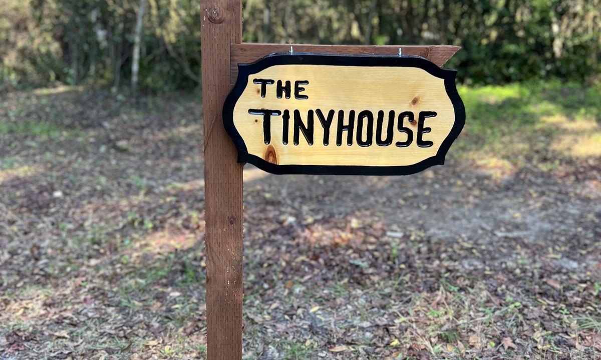 La Crosse Cabin | Tiny House on The Grove