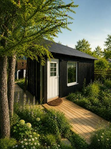 Sørvagen Hostel | Tiny House - The LOWFO House Lofoten