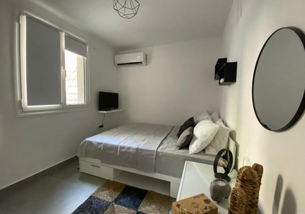 Kifisia Apartment | Tiny Little House