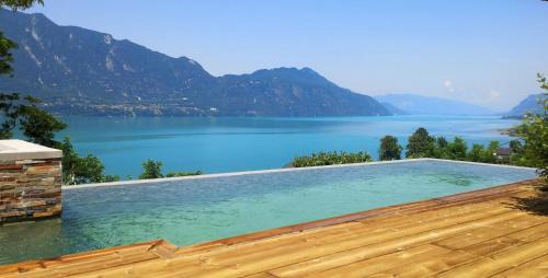 Viviers-du-Lac Hotel | Tiny-Pool-Lake