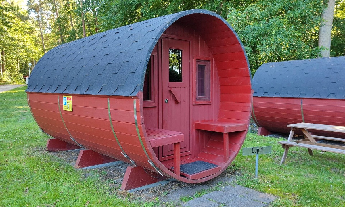 Himmelpfort RV Rental | TinyHouse "Cupid" by the lake, Mecklenburg Lake District