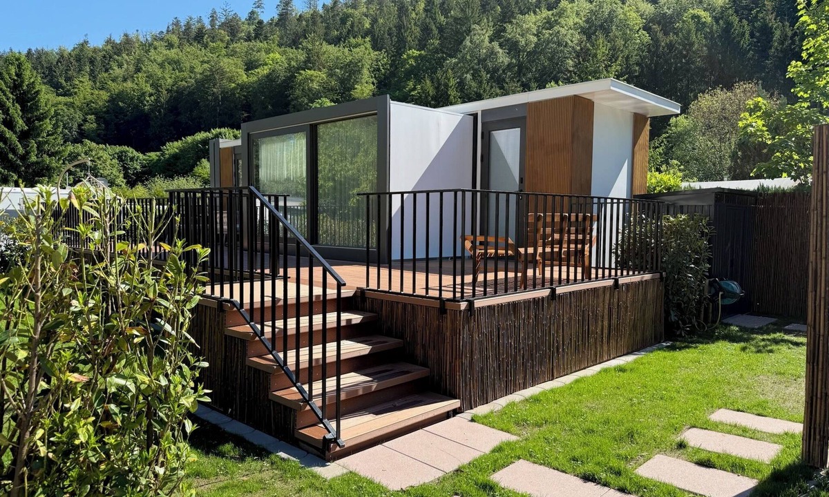 Hoefen an der Enz Ski Chalet | Tinyhouse Oase mit privater Sauna am Fluss im Schwarzwald