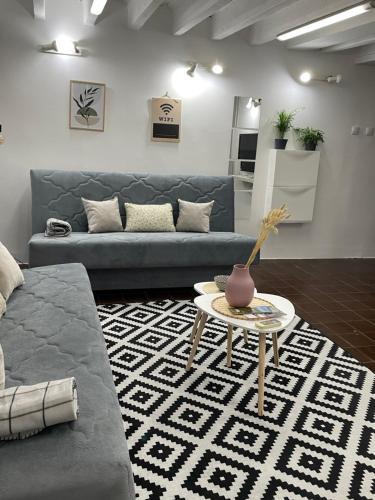 Downtown Apartment | Tip top downtown