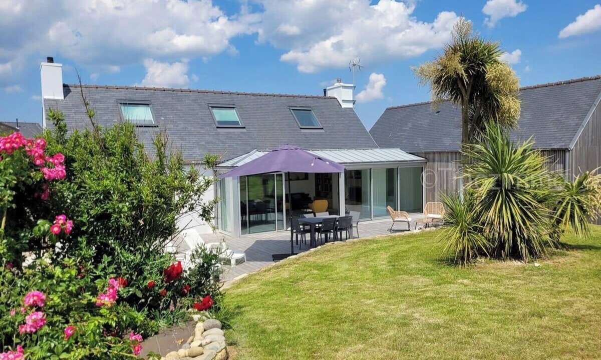 Plovan House | Tipoz'Immo Ti Marin beach access restaurant walking distance linen included