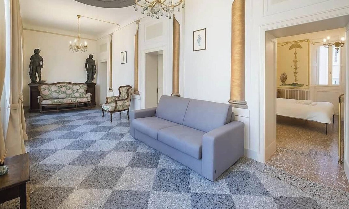 Iseo Apartment | To complete