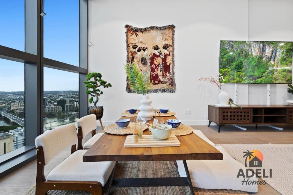 Brisbane Central Business District Apartment | Tokyo Calm Elegant CBD Escape at Queen’s Wharf