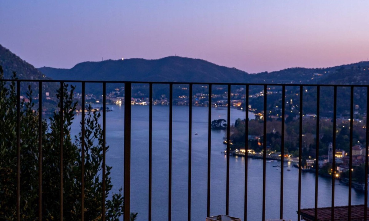 Cernobbio Apartment | Toldino House 4 min. by car to lake
