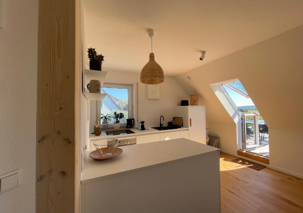 Muhr am See Apartment | Tolle Maisonette Wohnung mit Seeblick - Ferienwohnung Seeliebe