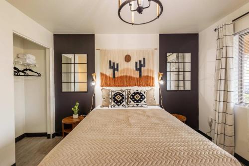 Tolleson Apartment | Tolleson Studio Pool & Gym Access for 2