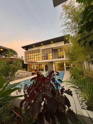 Philippines House | Tomeizah
