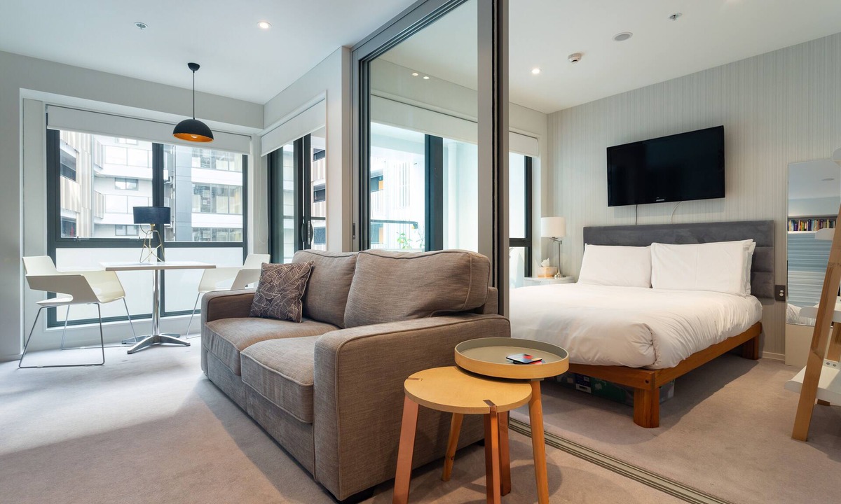 Newton Apartment | Toodle's Pristine inner-city nest with carpark