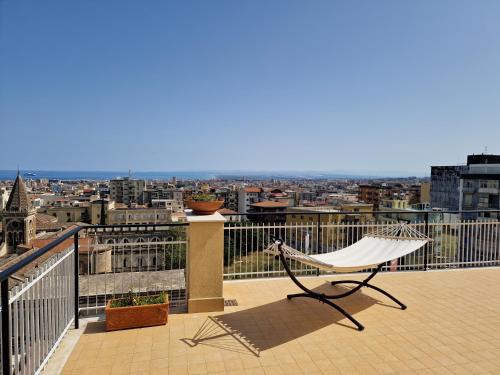 Borgo-Sanzio Apartment | Top Floor Aparthotel Bentivoglio