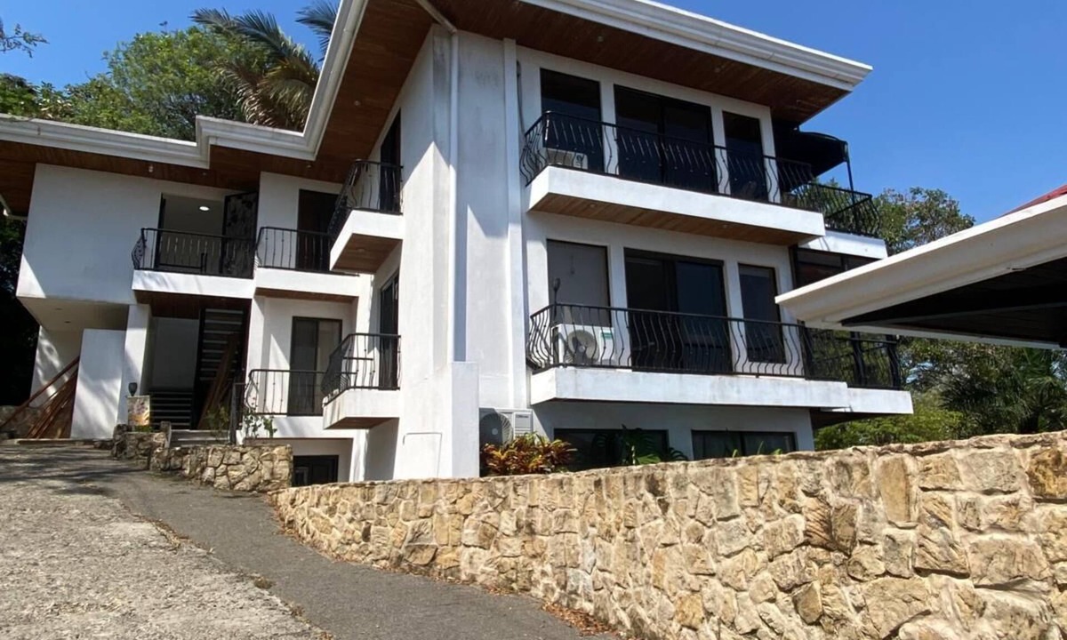 Esterillos Oeste Condo | Top-Floor Oceanview Luxury, Panoramic Pacific View, Sleeps 6, Pool, Laundry, AC