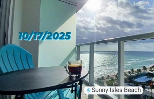 Sunny Isles Beach Apartment | Top floor oceanfront Miami Direct Access to the beach