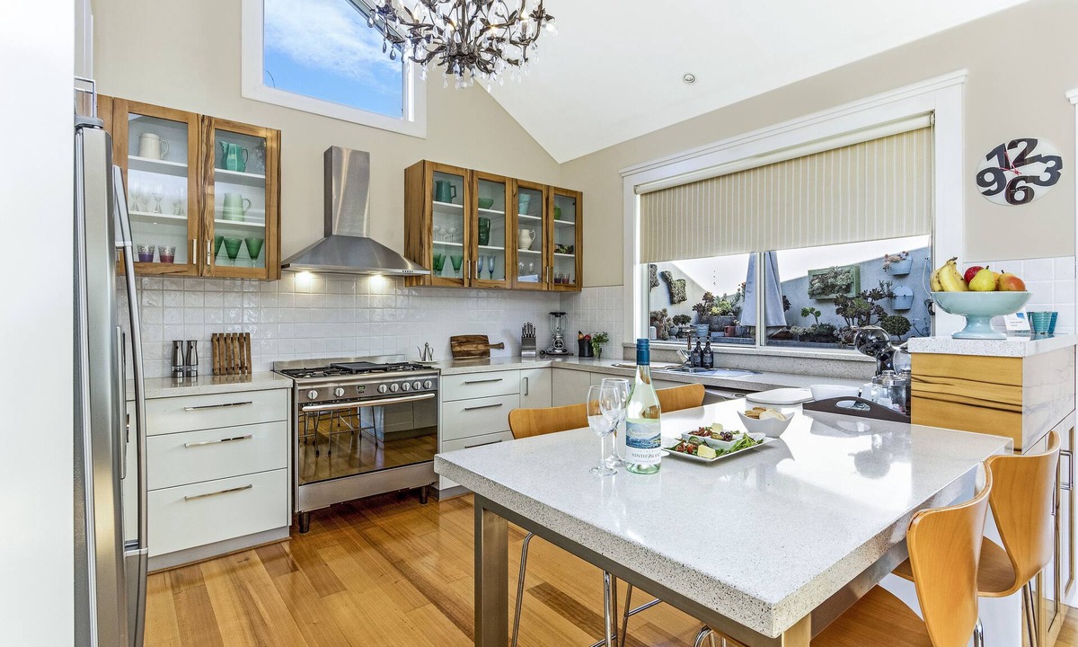 West Launceston Apartment | Topiary Haven