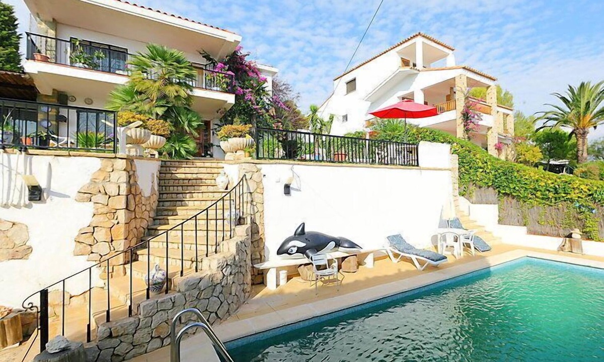 Comarruga House | Torre Yato by Interhome