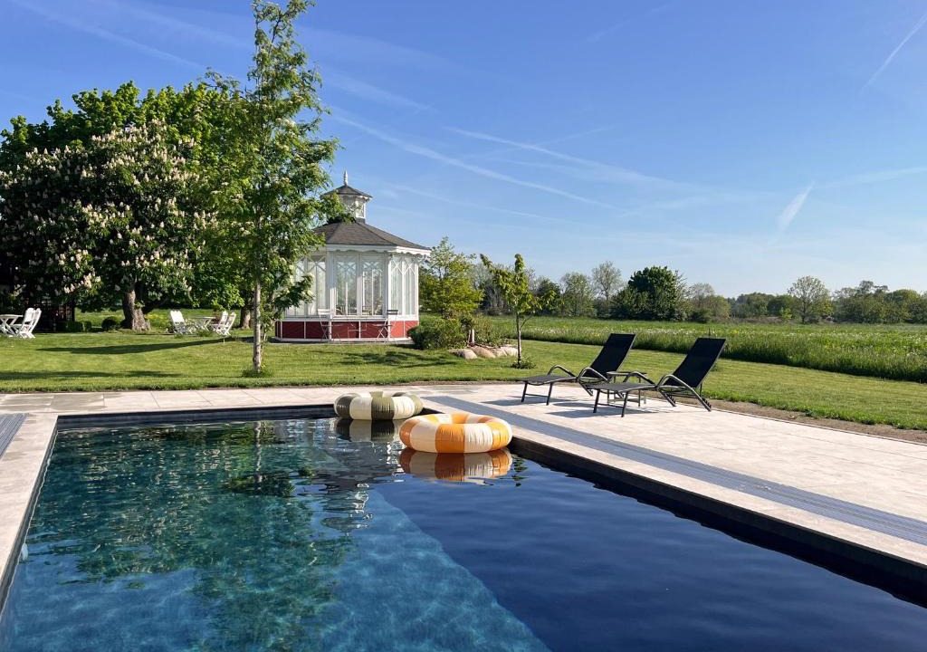 Simrishamn Bed & Breakfast | Torsborgs Gård