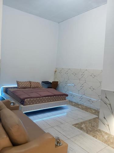 Singaraja Hostel | Touchsmart