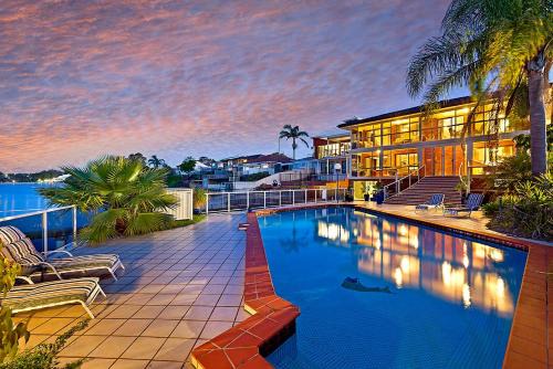 Toukley House | Toukley Waterfront House
