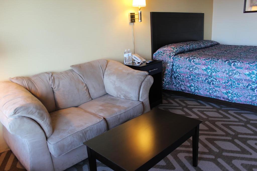 Birmingham Hotel | Tourway Inn